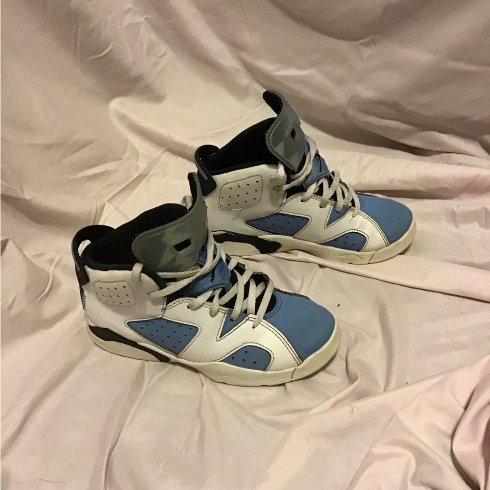 Jordan 6 retros size 1Y